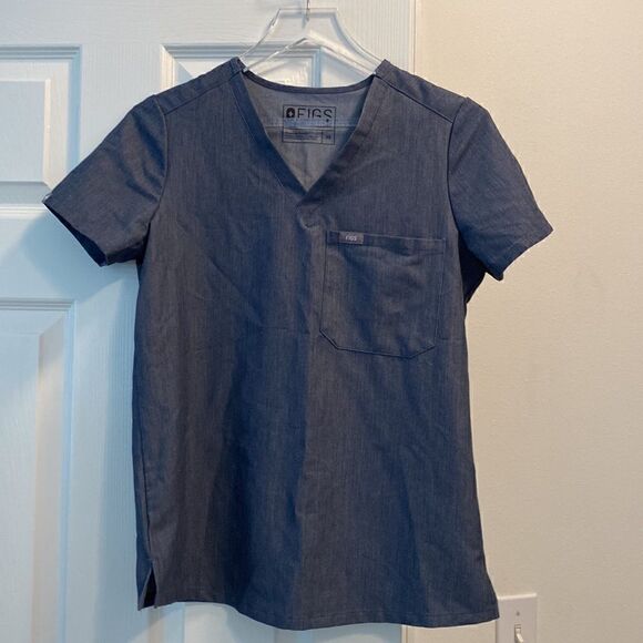 FIGS Caterina One Pocket Gray Scrub Top Size XS - Picture 2 of 8